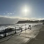 Seasalt - Part Of The The Bay Village With Pool, Gym And Direct Access, Pub, Restaurant, Tennis And Meadows Walks Filey