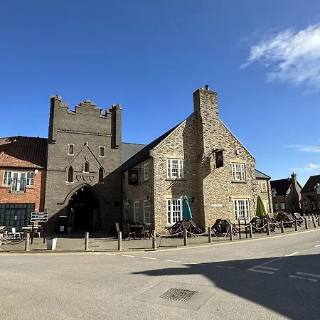 Seasalt - Part Of The The Bay Village With Pool, Gym And Direct Access, Pub, Restaurant, Tennis And Meadows Walks