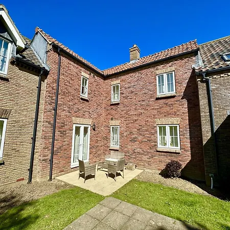 Seasalt - Part Of The The Bay Village With Pool, Gym And Direct Access, Pub, Restaurant, Tennis And Meadows Walks