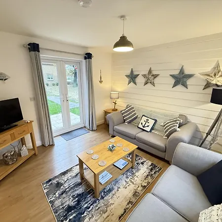 Seasalt - Part Of The The Bay Village With Pool, Gym And Direct Access, Pub, Restaurant, Tennis And Meadows Walks Ferienhaus