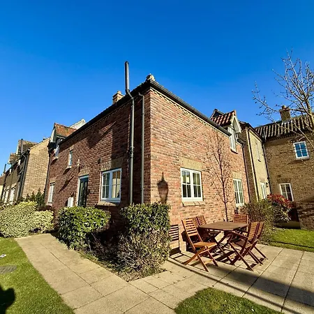 Seasalt - Part Of The The Bay Village With Pool, Gym And Direct Access, Pub, Restaurant, Tennis And Meadows Walks *